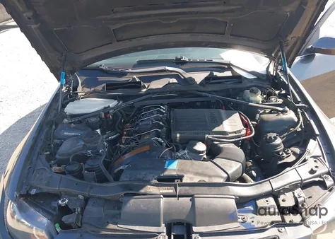 2008 BMW 335I I from USA, damaged, VIN WBAVB735X8P101739